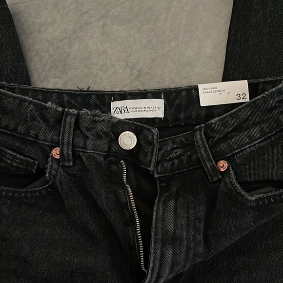 Zara NWT black high rise ankle fit - Picture 5 of 8